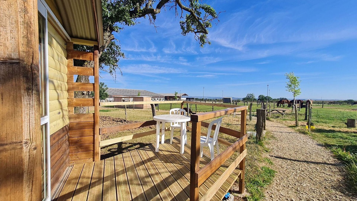 Burthecourt-aux-Chenes Cottage | Gite Burthecourt-aux-Chênes, 1 bedroom, 4 persons