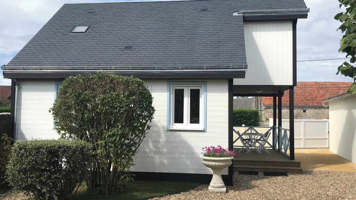Courcelles-de-Touraine Ski Chalet | Gîte Chalet "Belle-Etoile" Touraine Anjou (with swimming pool 10x4)