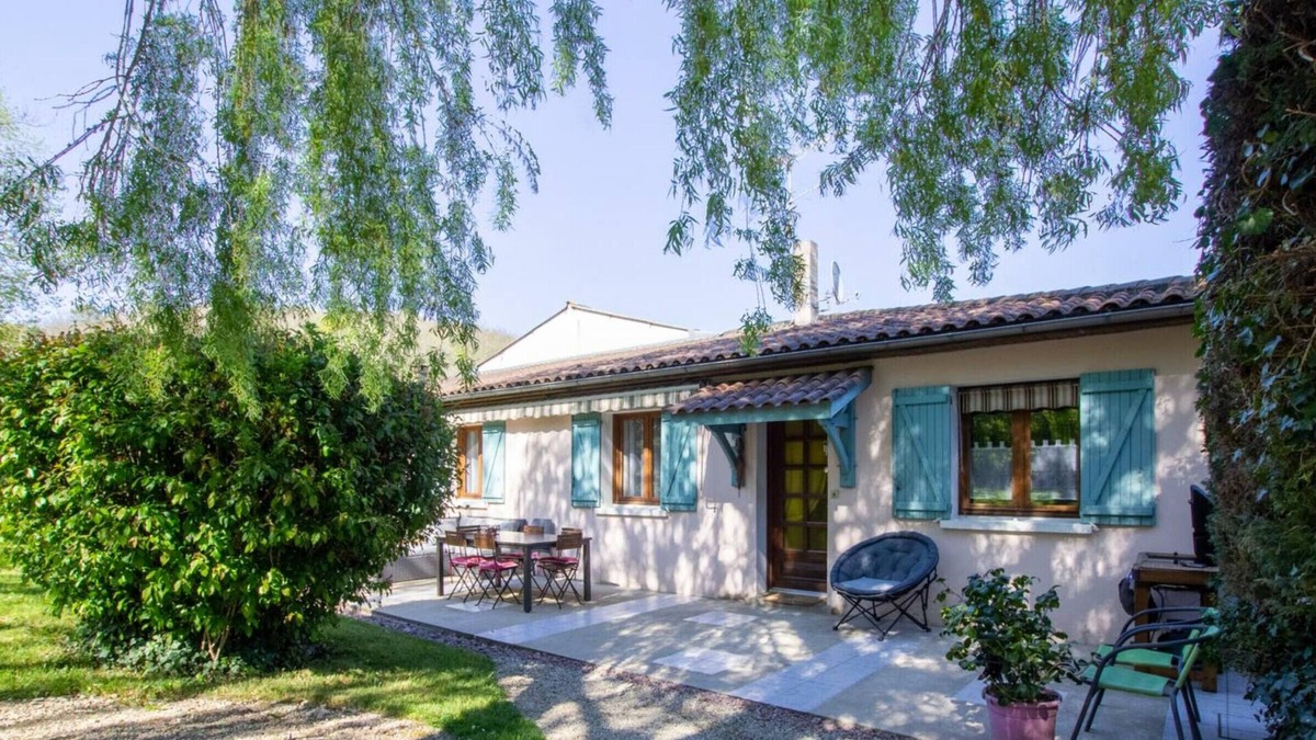 Champcevinel House | Gite Champcevinel, 3 bedrooms, 6 persons