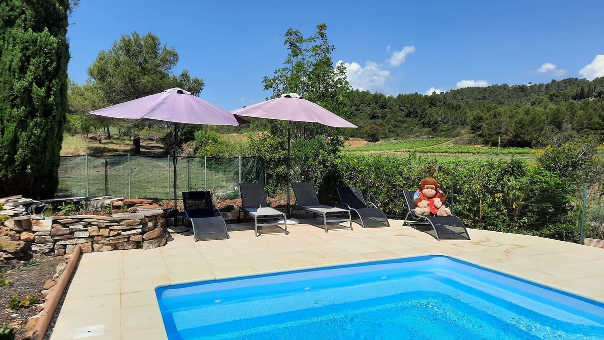 Cazedarnes House | Gite Charlrose at La Platriere