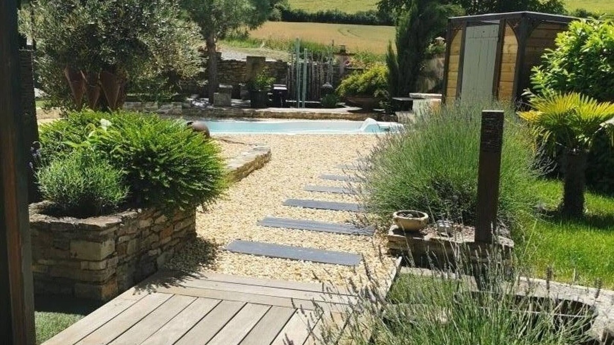 Cognat-Lyonne Cottage | Gite Cognat-Lyonne, 2 bedrooms, 4 persons