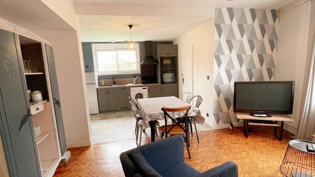 Couffy Cottage | Gite Couffy, 2 bedrooms, 5 persons