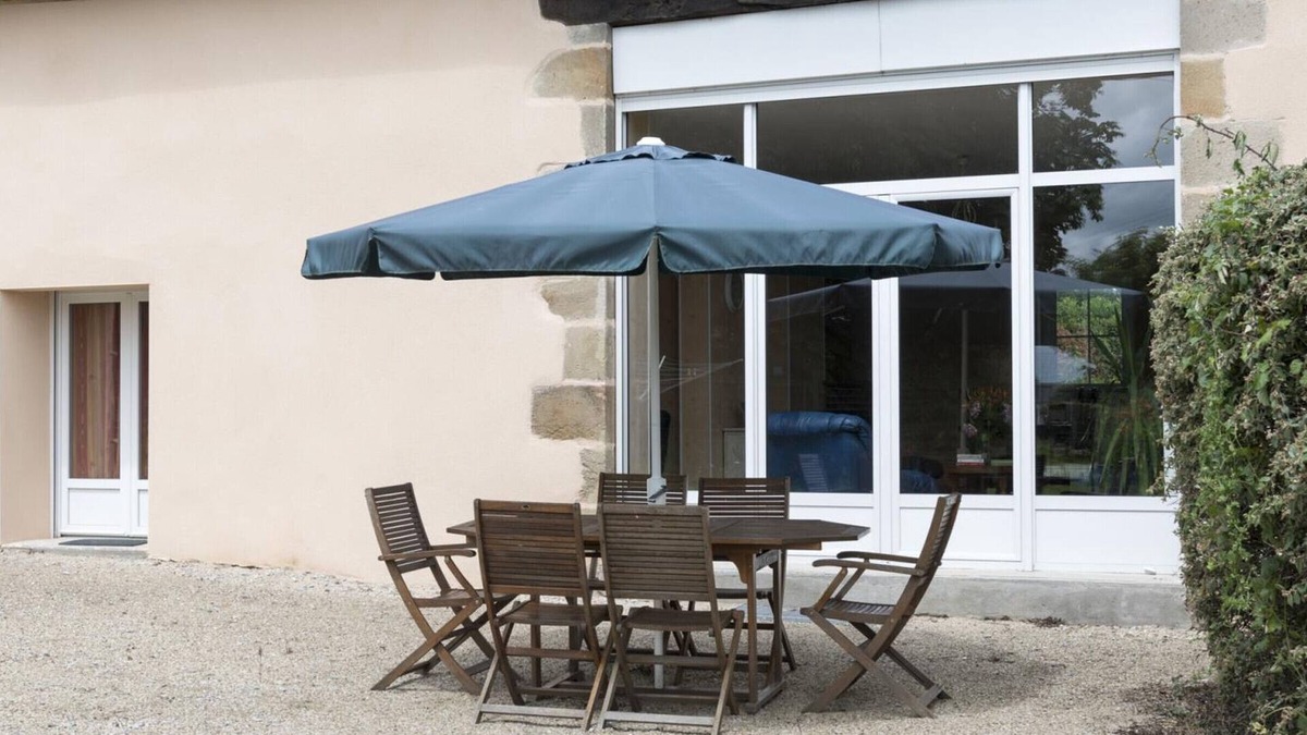 Cressanges Cottage | Gite Cressanges, 2 bedrooms, 4 persons