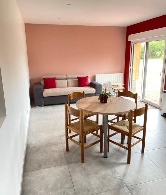 Almeneches Apartment | Gite d Annie et J-louis