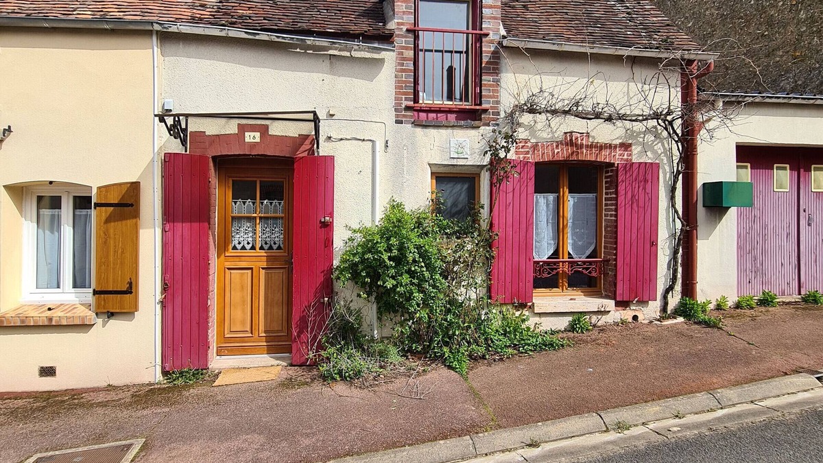 Douchy House | Gite Douchy-Montcorbon-Douchy, 1 bedroom, 3 persons
