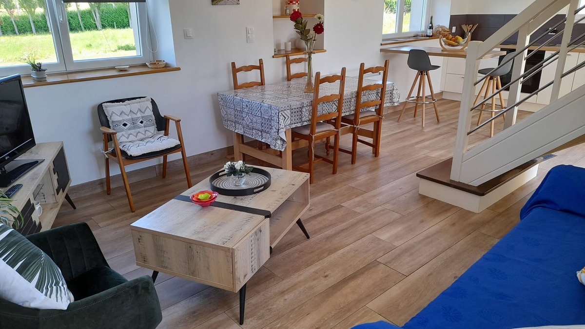 Plounevez-Lochrist House | Gite d'ODE VRAS, 800 m from the sea, 500 m GR34