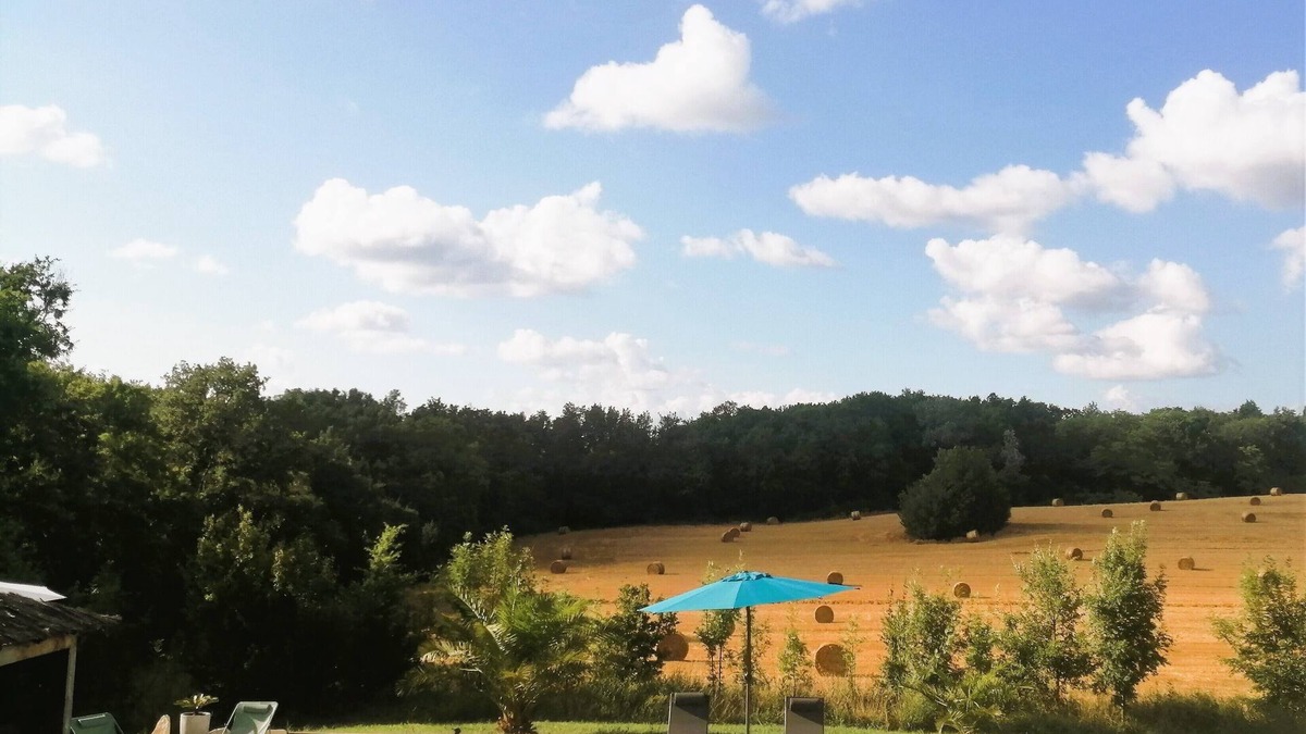 Saint-Sernin House | Gite de Charme au Calme 30 Minutes de Bergerac Avec Piscine