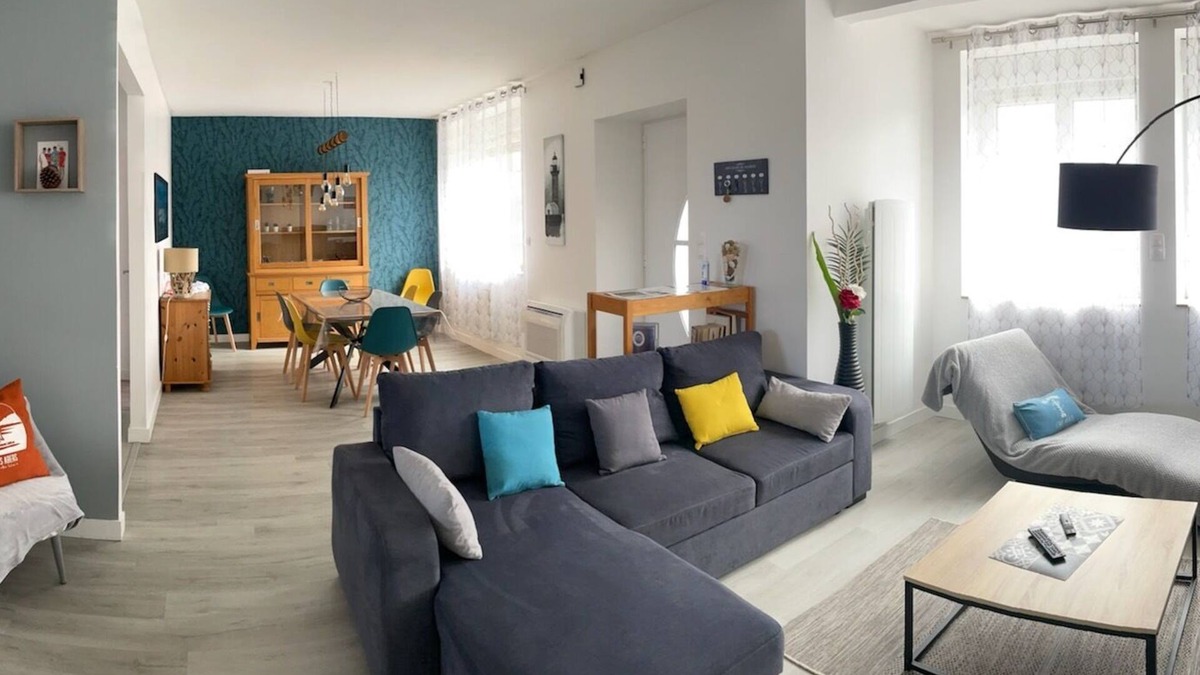 Lannilis House | Gite de la Roche - Large Breton house