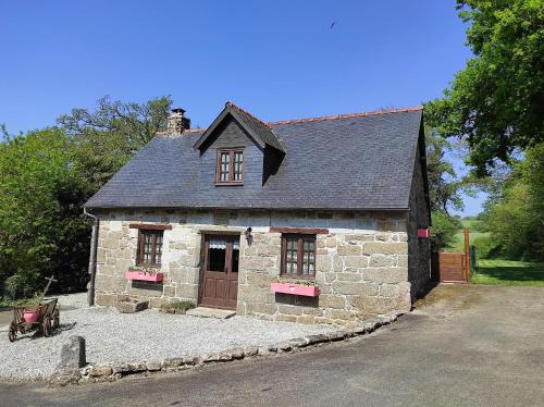 Rostrenen House | Gite de la Source