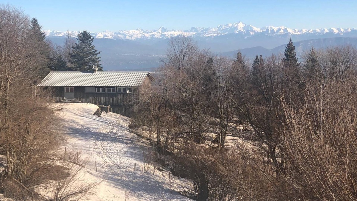 Crozet Ski Chalet | Gite de Montagne Avec vue Impressionante sur le Bassin Lemanique Face Mont Blanc