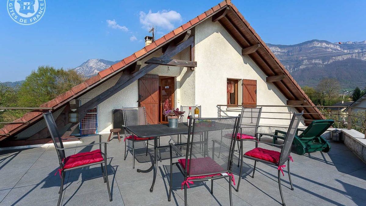 Drumettaz-Clarafond House | Gite DES 3 Monts - Drumettaz Clarafond