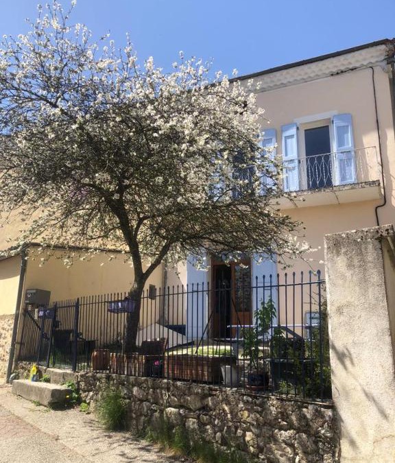 Montmaur-en-Diois House | Gite des Nals