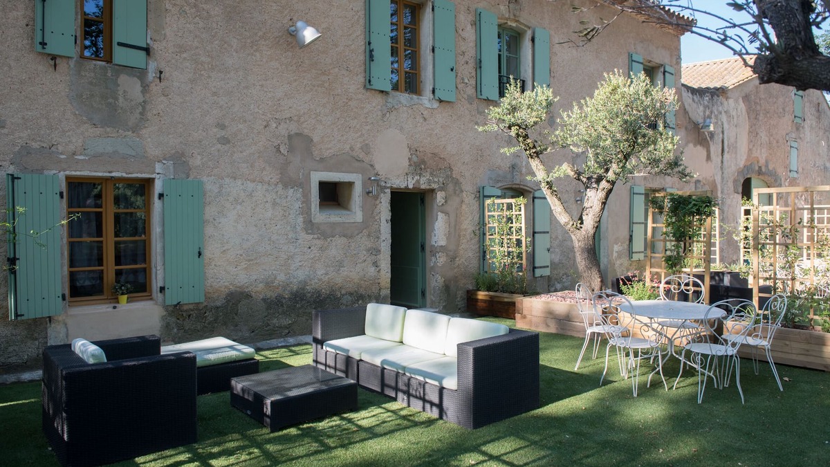 Quarante Cottage | Gîte des Oliviers, Pigasse's relay at the edge of the Canal du Midi