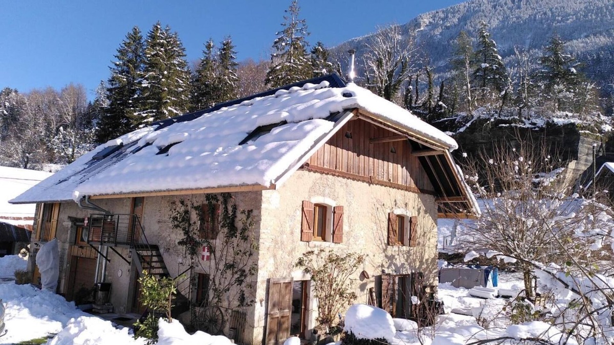Saint-Jean-de-Couz House | GITE DES REDANS - SAINT JEAN DE COUZ