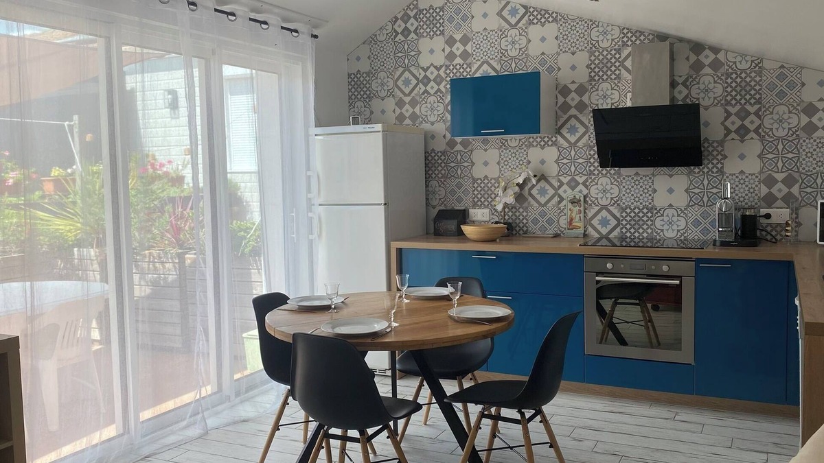 Maisdon-sur-Sevre Apartment | Gite des Tuileries