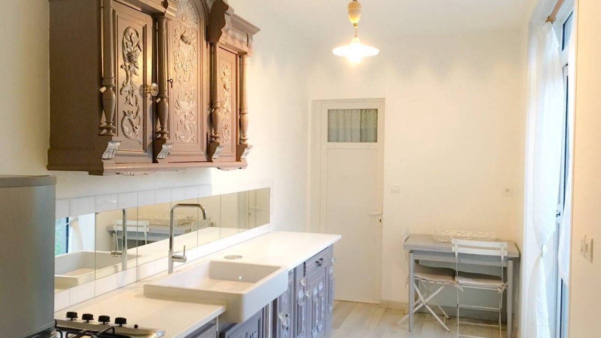 Saint-Pierre-des-Corps House | Gite, Detached house with garden, quiet, near train station