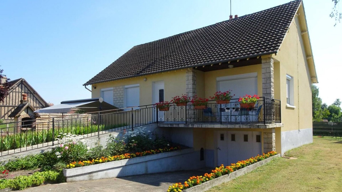 Dhuizon Cottage | Gite Dhuizon, 3 bedrooms, 6 persons