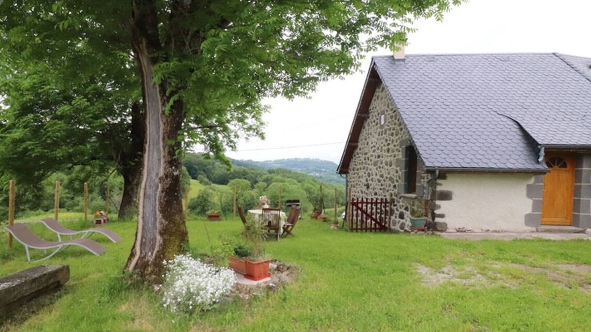 Drugeac Cottage | Gite Drugeac, 3 bedrooms, 5 persons