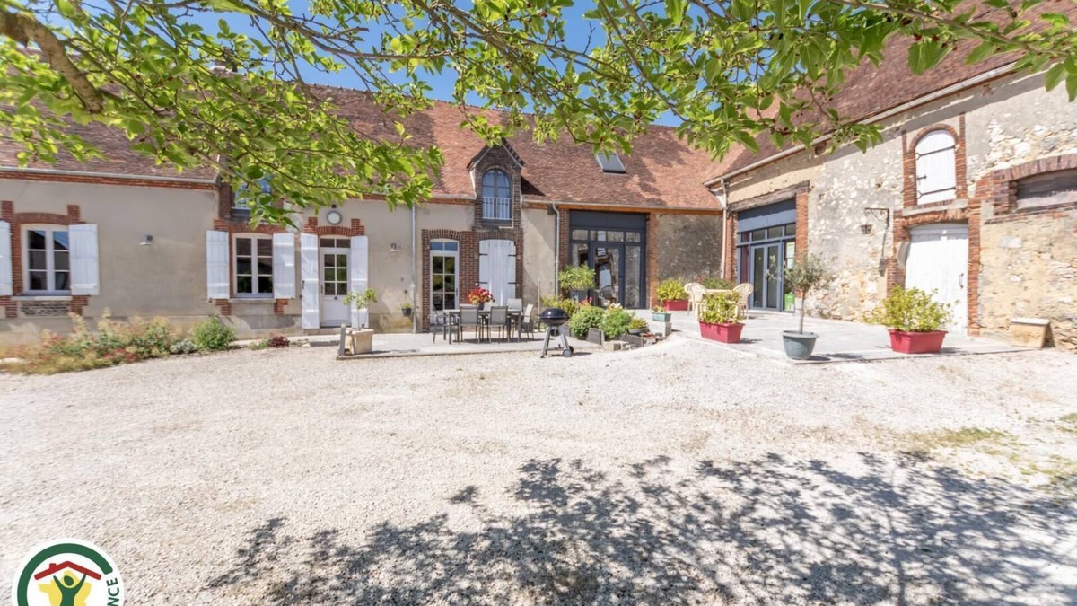 Allemant House | Gite Du Grand Val 2 - ALLEMANT