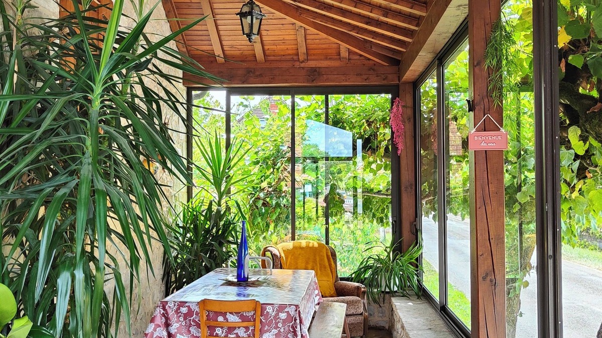 Les Quatre-Routes-du-Lot House | Gîte du lac at Le Vignon in Quercy at the gateway to the most beautiful villages in france