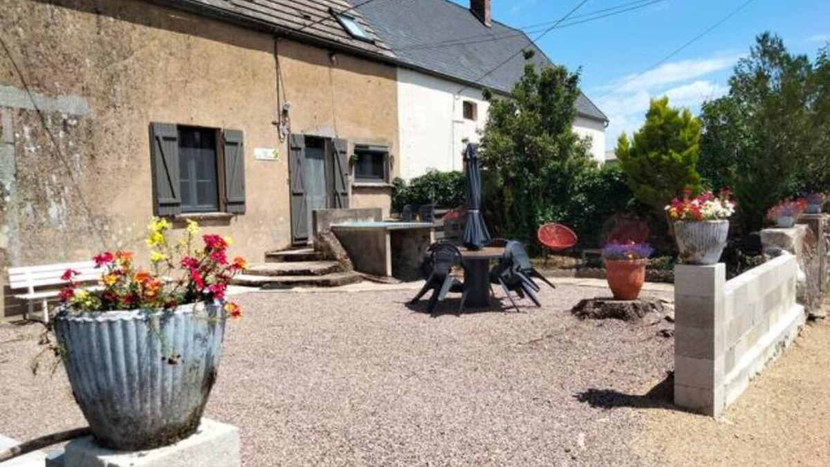 Saint-Brancher House | Gite du tilleul au portes du Morvan