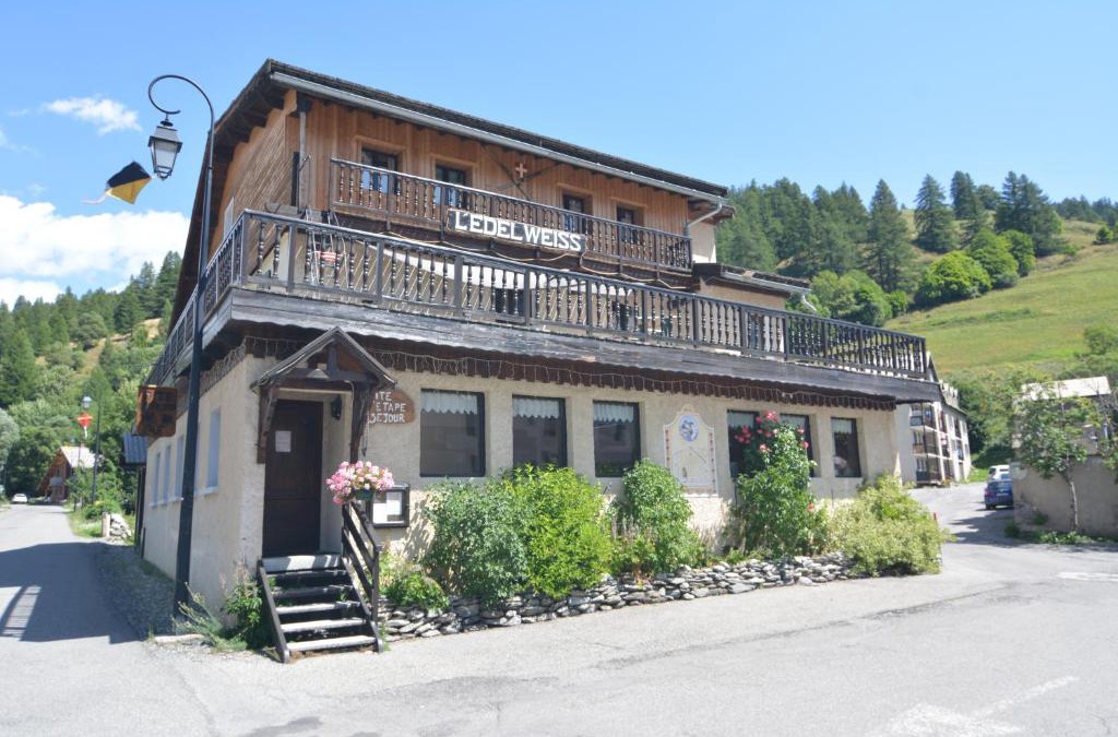Abries House | Gite Edelweiss