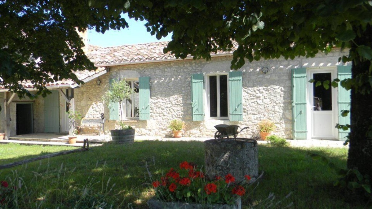 Saint-Cernin-de-Labarde House | Gite en Pierre 7 Personnes, Hameau Isolé, Piscine Privée