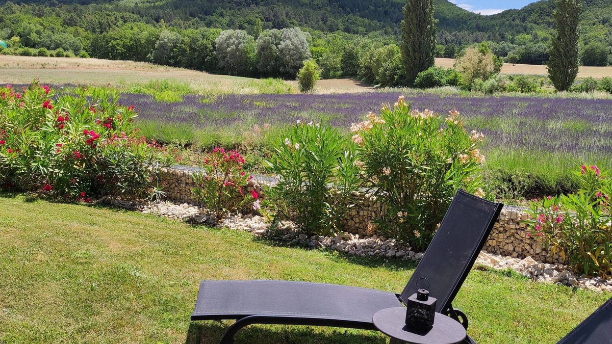Portes-en-Valdaine Cottage | Gite for 2 people in Drome Provencale