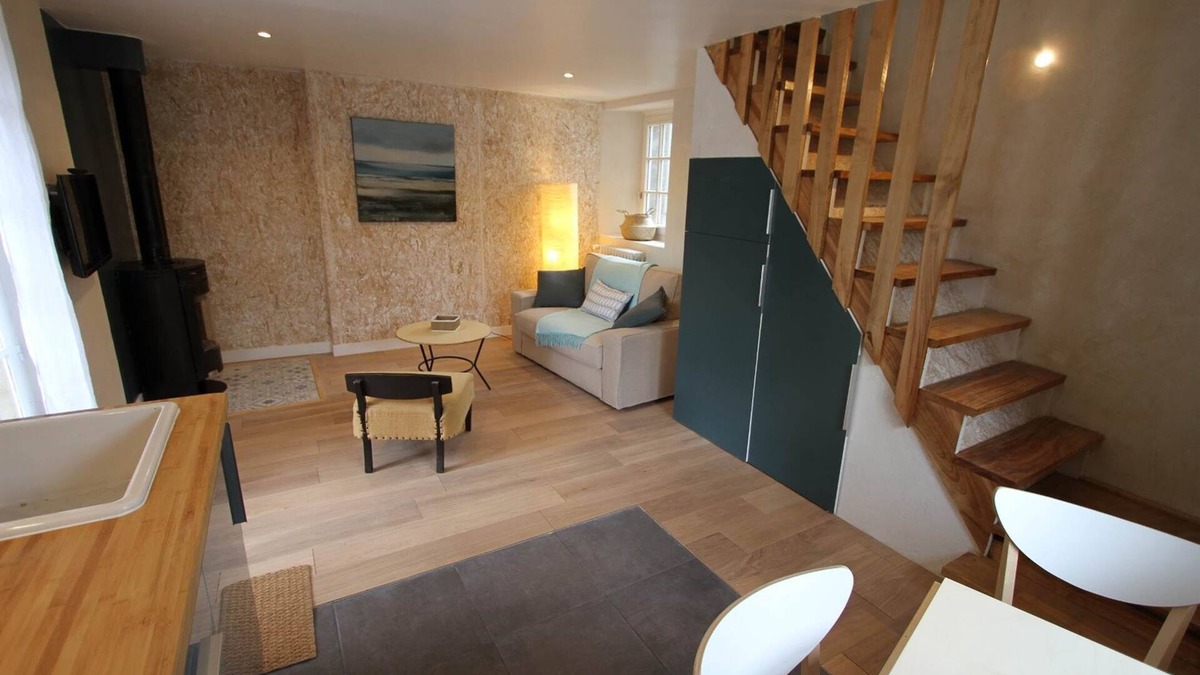 Le Rosais-La Flourie House | Gite for 2 persons