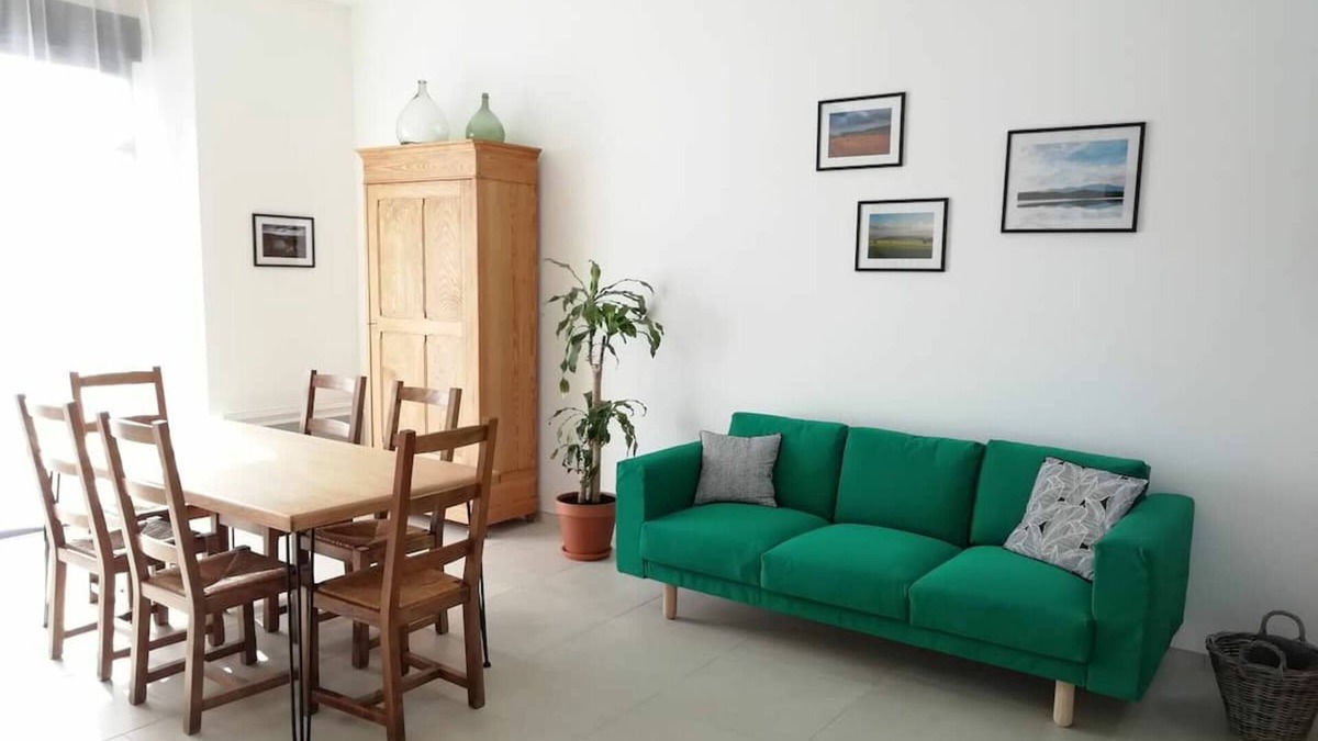 Hergugney Cottage | Gite Hergugney, 2 bedrooms, 4 persons