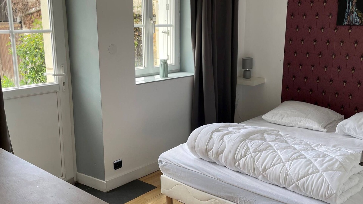 Souvigne House | GITE in the countryside for 4/6 people