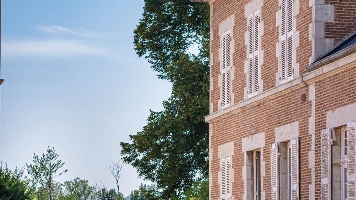 Charmeil Cottage | Gite Indépendant au Château Dans un Parc de 6 Hectares. Adults Only
