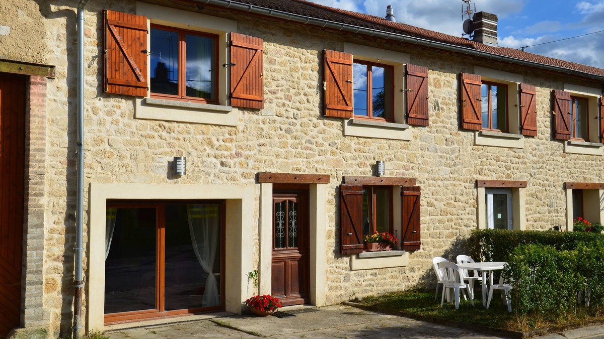 Chatillon-sous-les-Cotes House | GÎTE L'EFFRAIE 4/6 persons 3 bedrooms, jacuzzi games room, 10 min from Verdun
