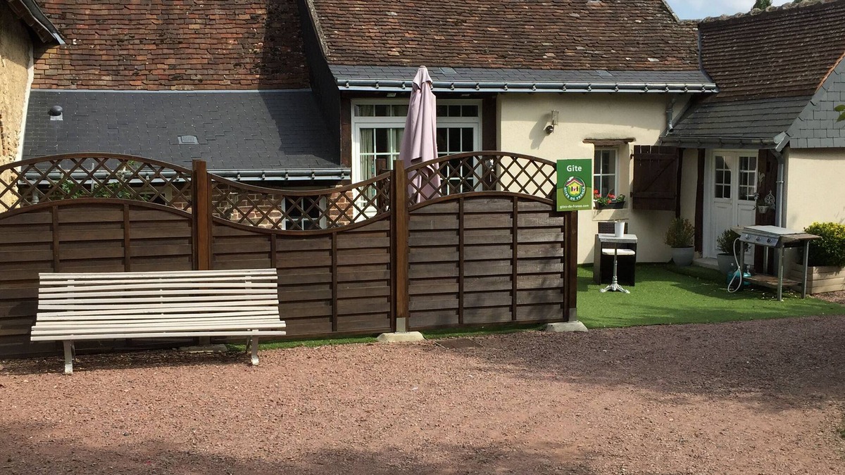 Saunay Cottage | Gite la bonbonnière