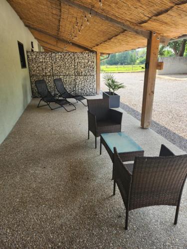 Rumilly House | Gite La Charme avec spa