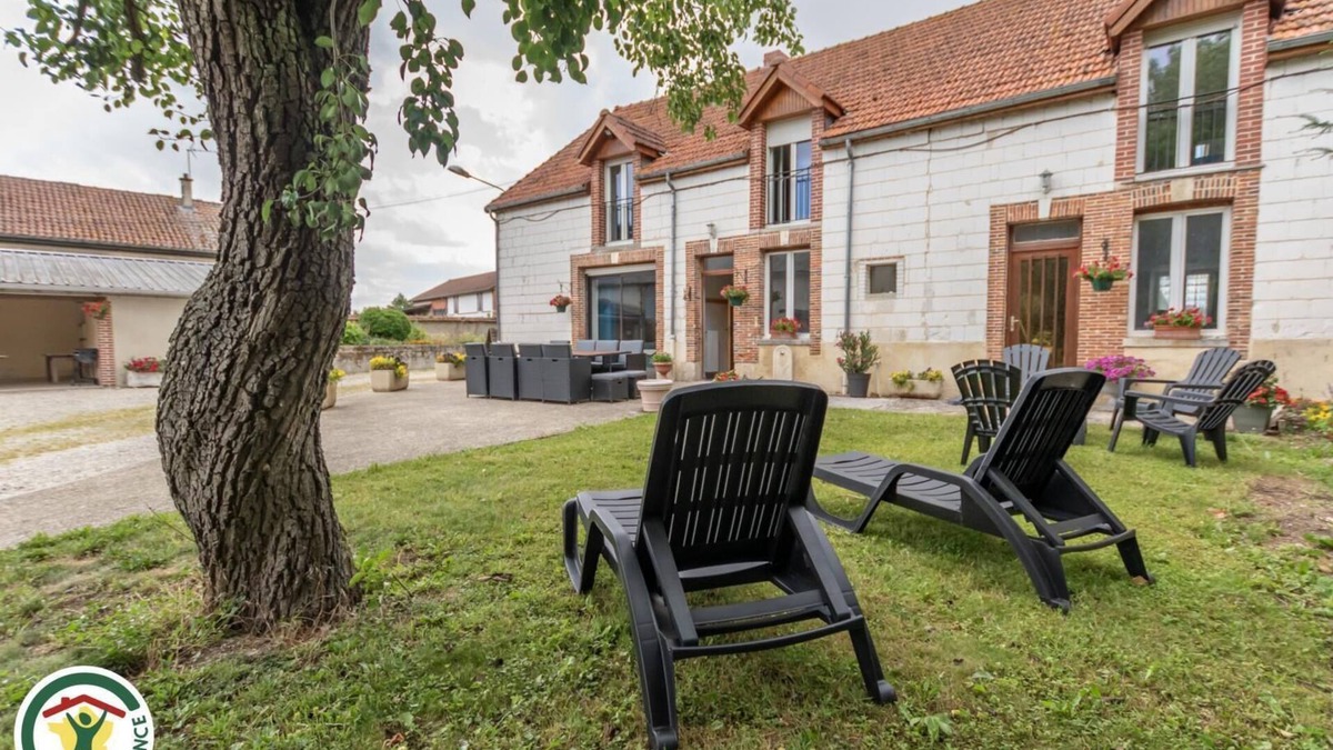 Vouzy House | Gite "la cour de marie mariett