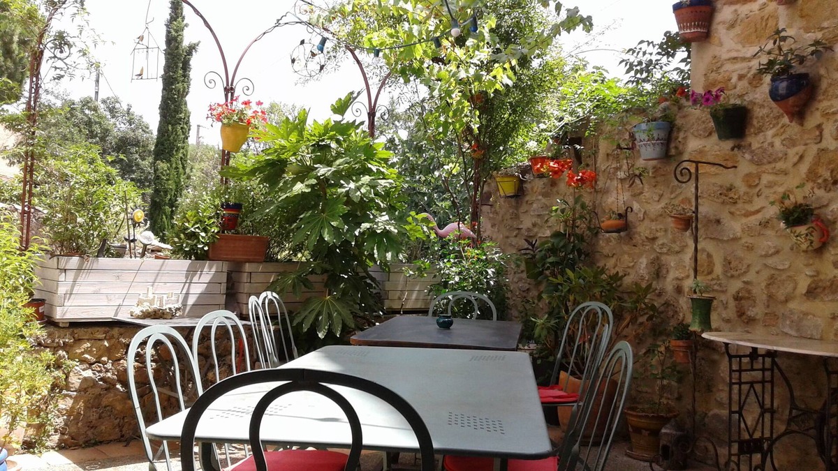 Ferrals-les-Corbieres House | :GITE La maison de Josepha 5 Chambres;