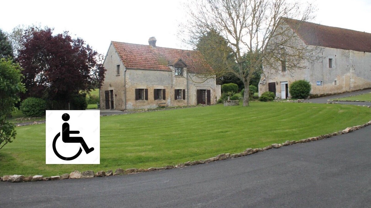 Fresne-la-Mere House | Gîte Larose sleeps 4 (accessible) just a stone's throw from Suisse Normande!