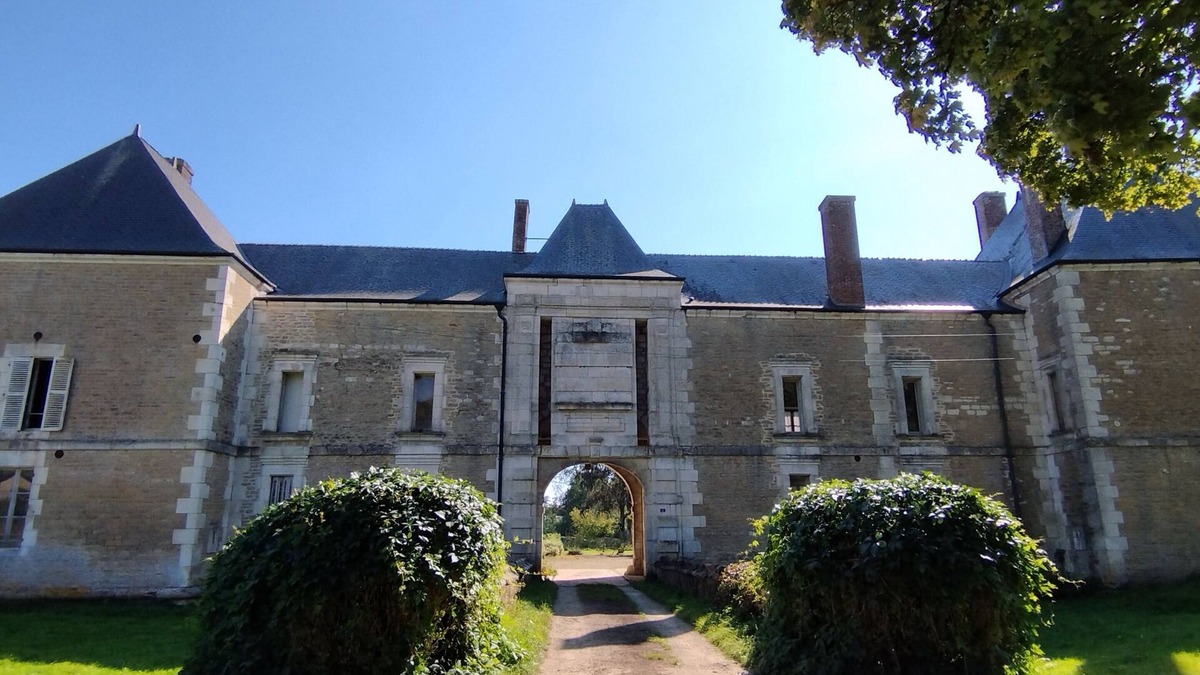 Touligny Cottage | Gite - Le Château de Manon