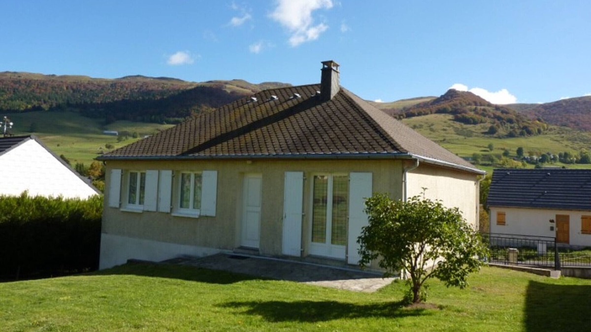 Le Claux Cottage | Gite Le Claux, 3 bedrooms, 6 persons