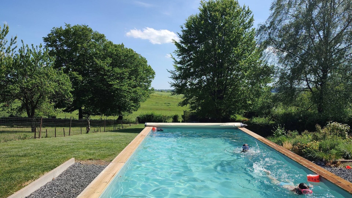 Florennes House | Gîte Le Floyon with swimming pool (near Maredsous)
