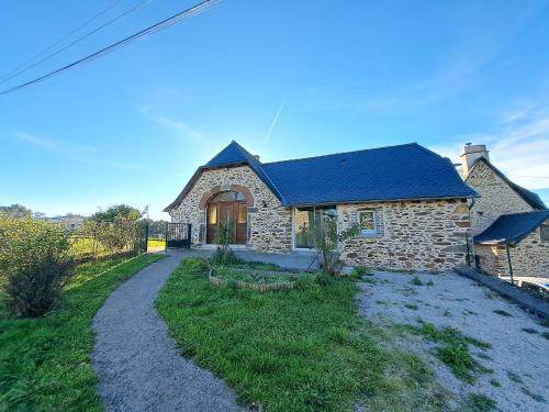 Almont-les-Junies House | Gite Le Ginestou