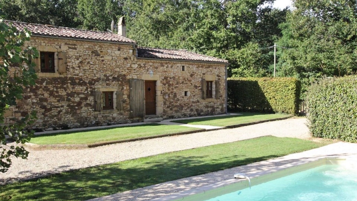 Biron Cottage | Gite le Mounard 2 Biron - 4 Personnes Piscine Privée Chauffée