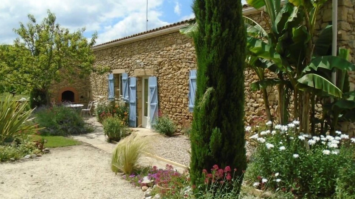 Saint-Pierre-de-Mons House | Gite LE Papillon - Saint-pierre-de-mons