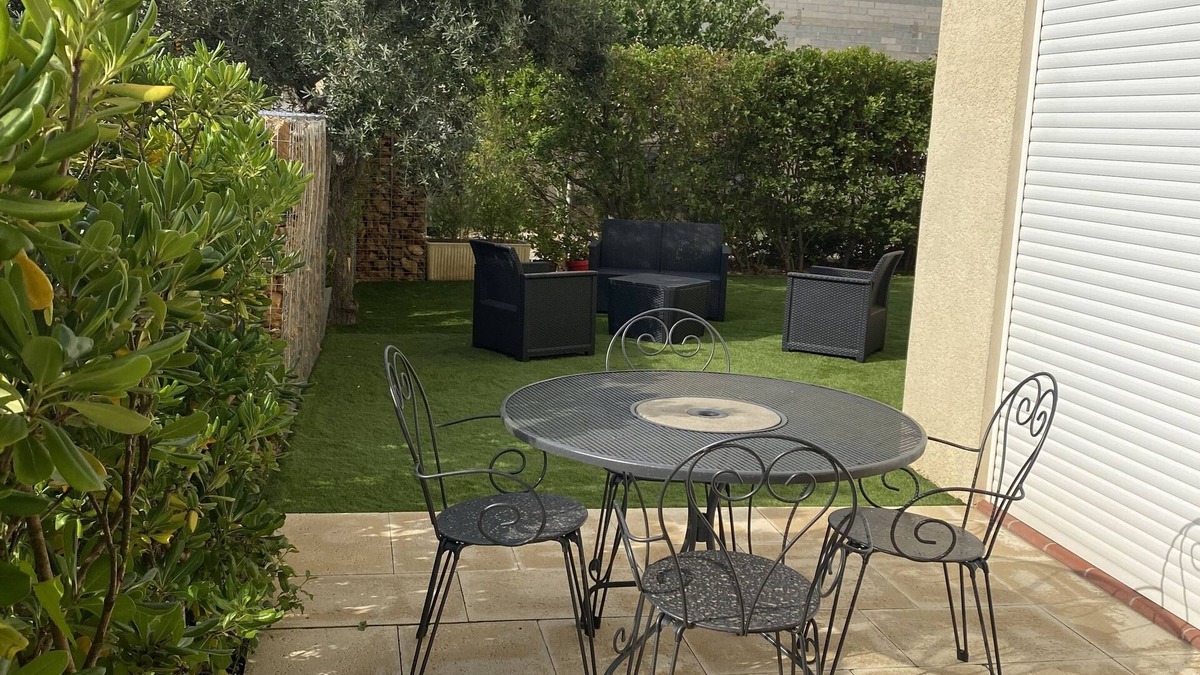 Saint-Jean-de-Barrou House | Gîte Le Romarin with SPA in the heart of our olive grove