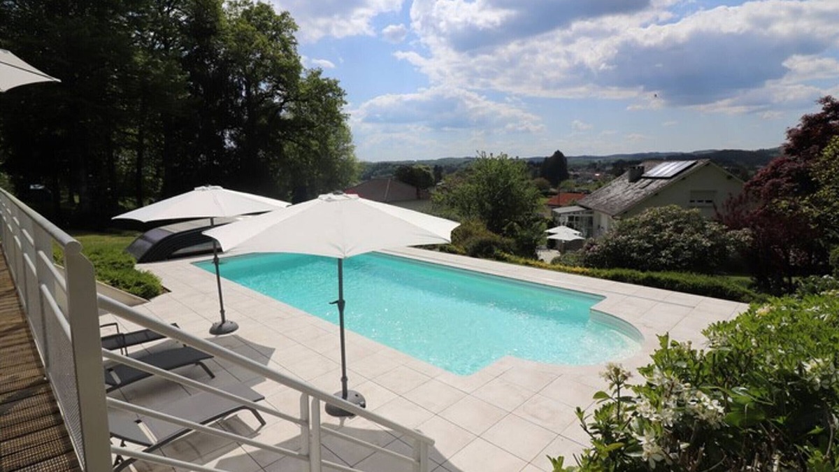 Le Rouget Cottage | Gite Le Rouget-Pers, 1 bedroom, 3 persons