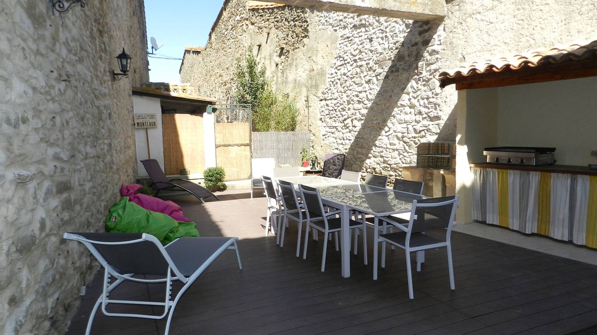 Montlaur House | Gite Le Vieux Pressoir, Val de Dagne. Near Carcassonne. Heart of the Corbières!