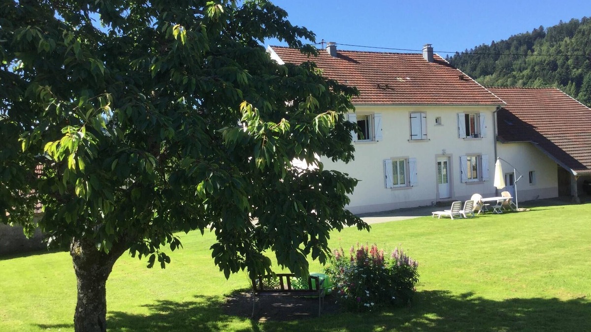 Masevaux-Niederbruck Apartment | Gîte Léonline - 3 * - 2 to 6 people in Masevaux - at the foot of the Vosges