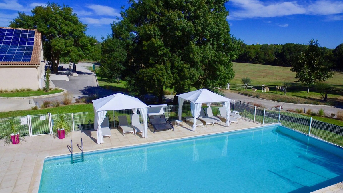 Le Cres House | Gite Les Lavandes 4 people swimming pool on Montpellier wine estate