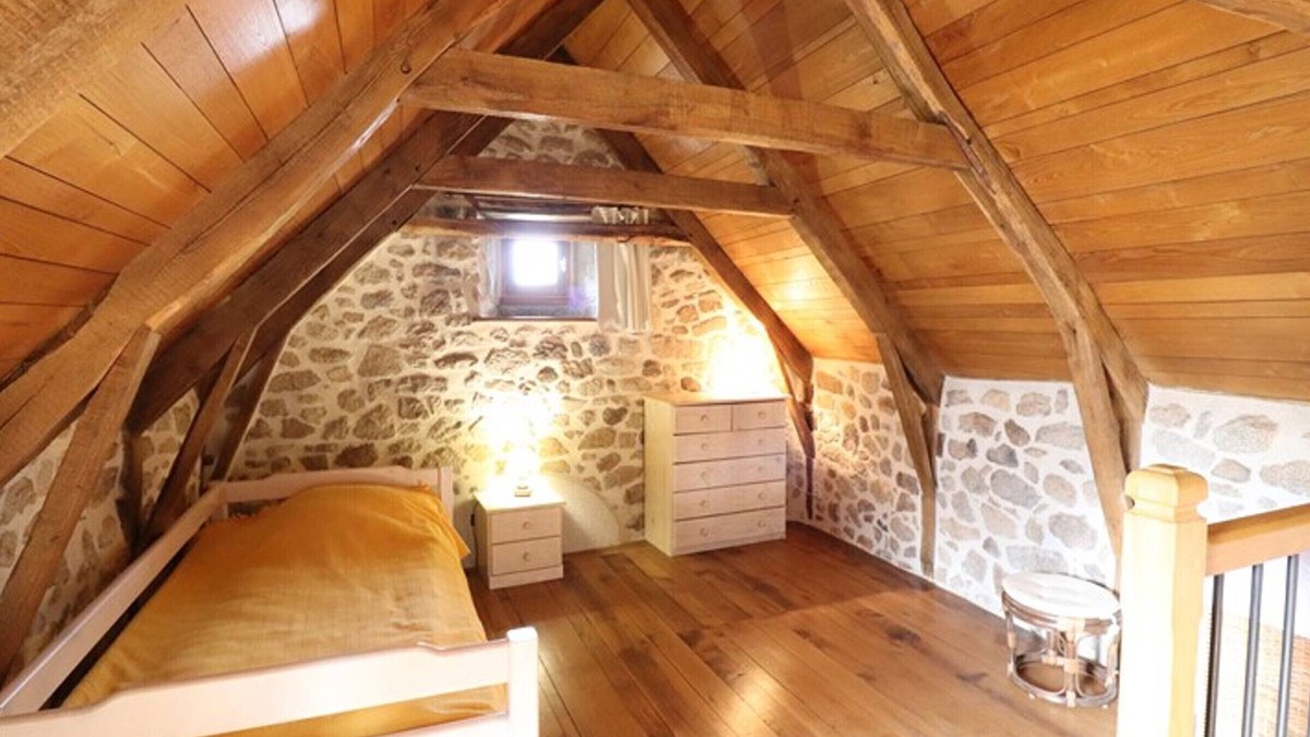 Leucamp Cottage | Gite Leucamp, 2 bedrooms, 4 persons